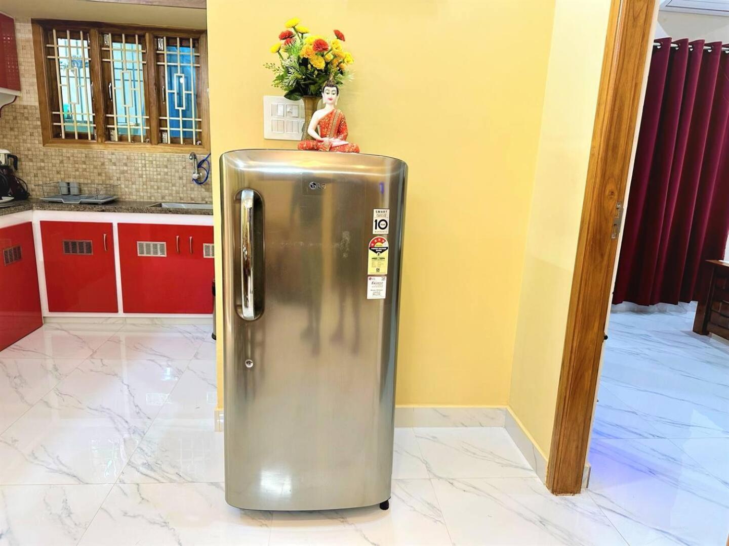 Sri Apartment 2Bhk For Familys Couples Parking A2 Pondicherry Esterno foto